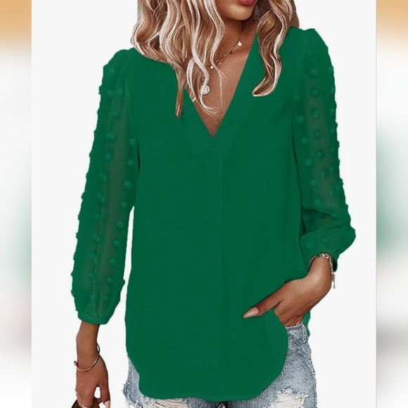 Amazon Tops - Green V-Neck Women's Top, EUC